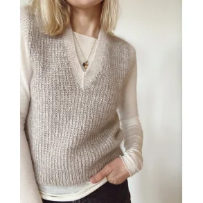 Petiteknit Friday Slipover V-neck